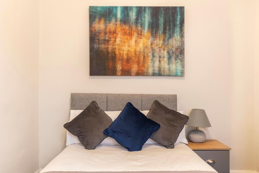 3-Bedroom Home In Liverpool L15 With Free Parking Eksteriør bilde